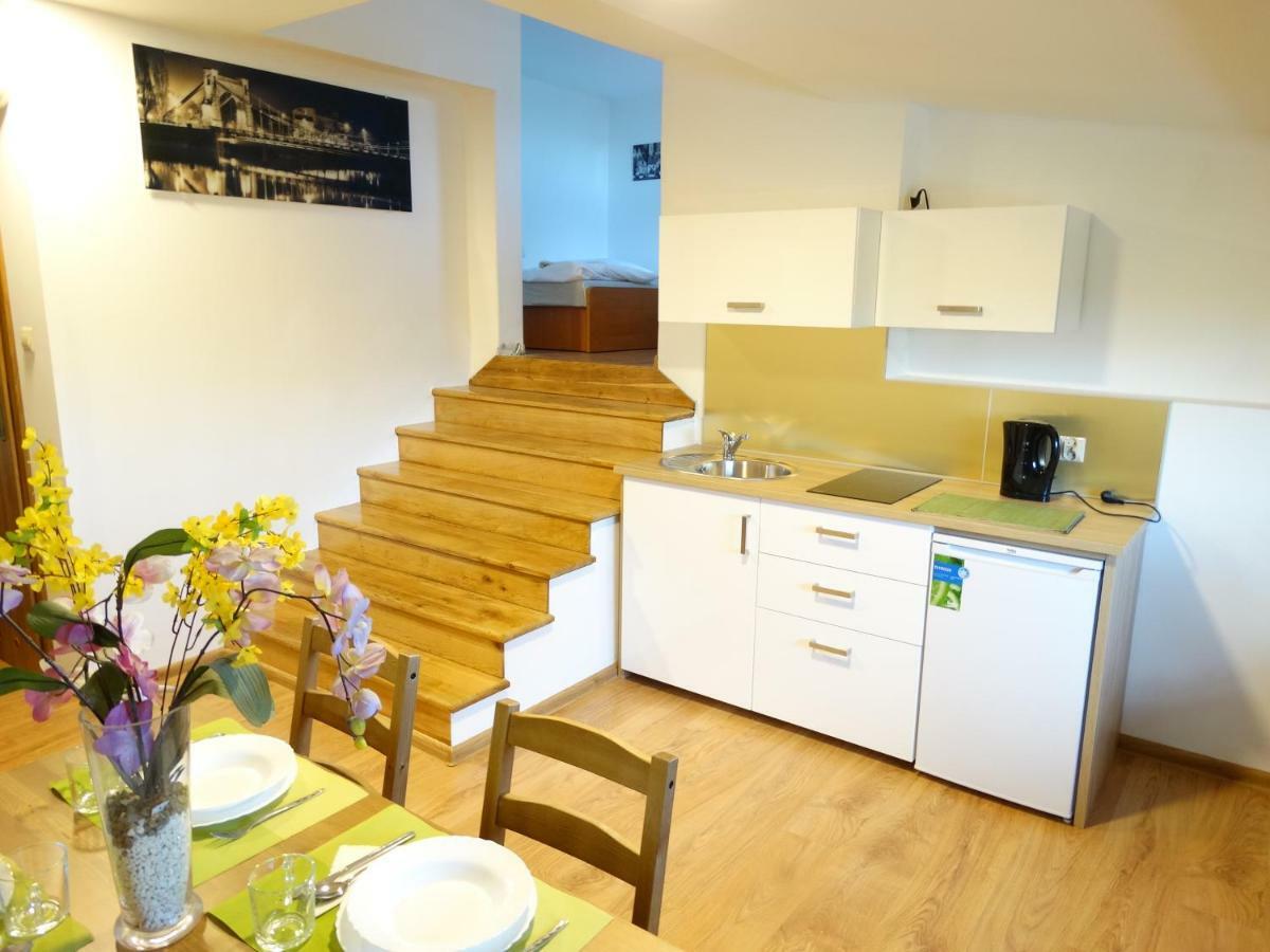 Apartamenty Nad Odra วรอตซวาฟ ภายนอก รูปภาพ